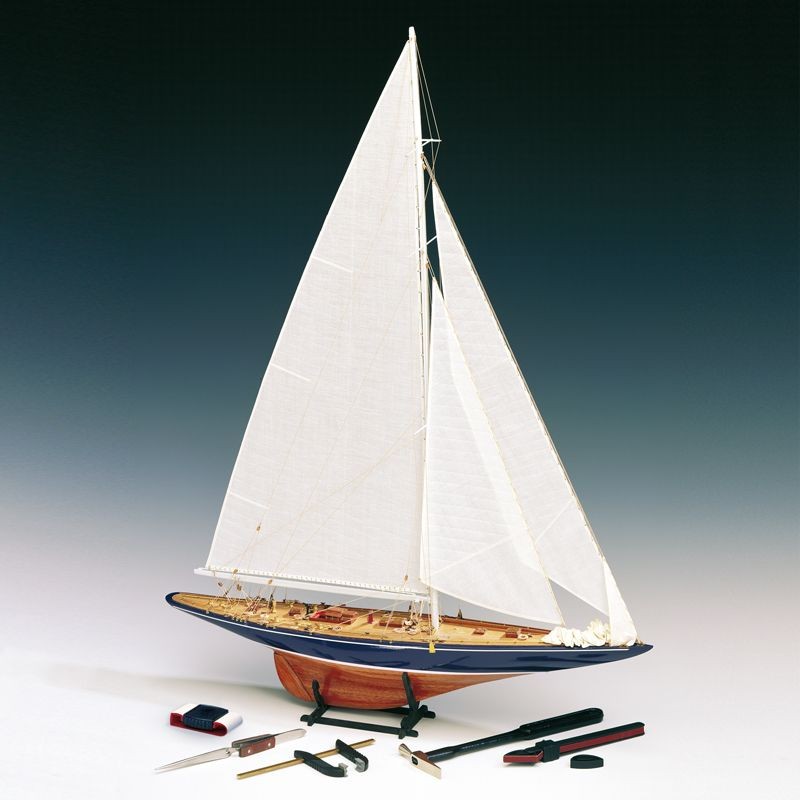 Endeavour 1934 with tools 1/80 wooden boat Amati Amati 1700/10 - 1