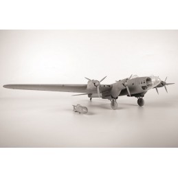 Heavy bomber Russian T6 - 7 1/72 Zvezda Zvezda Z7291 - 5