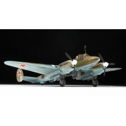 Russian Bomber Petlyakov Pe-2 1:72 Zvezda Zvezda Z7283 - 3