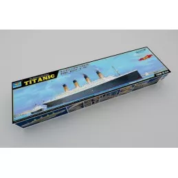 R.M.S. Titanic with LED lighting 1/200 Trumpeter Trumpeter 03719 - 2