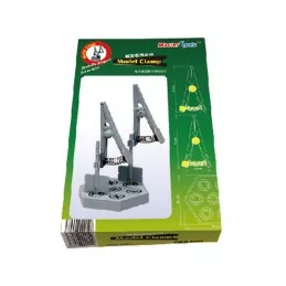 2 Master Tools base clamps  09914 - 1