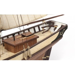 Polaris 1/50 boat with Ochre wood construction kit OcCre 12007 - 9