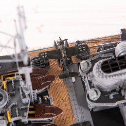 Kit Cuirassé Allemand Bismarck 1/200 bateau en bois Amati Amati 1614 - 8