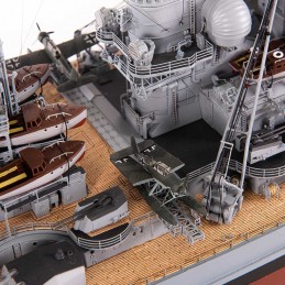 Kit Cuirassé Allemand Bismarck 1/200 bateau en bois Amati Amati 1614 - 9