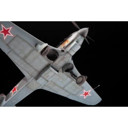 Aircraft Yak-9D 1/48 Zvezda Zvezda Z4815 - 4