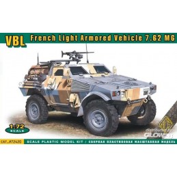Light Armoured Vehicle LAV 7.62MG 1/72 ACE  72420 - 1