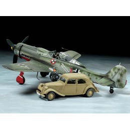 Avion Focke-Wulf Fw190D-9 JV44 et Citroën traction 11CV 1/48 Tamiya Tamiya 25213 - 1
