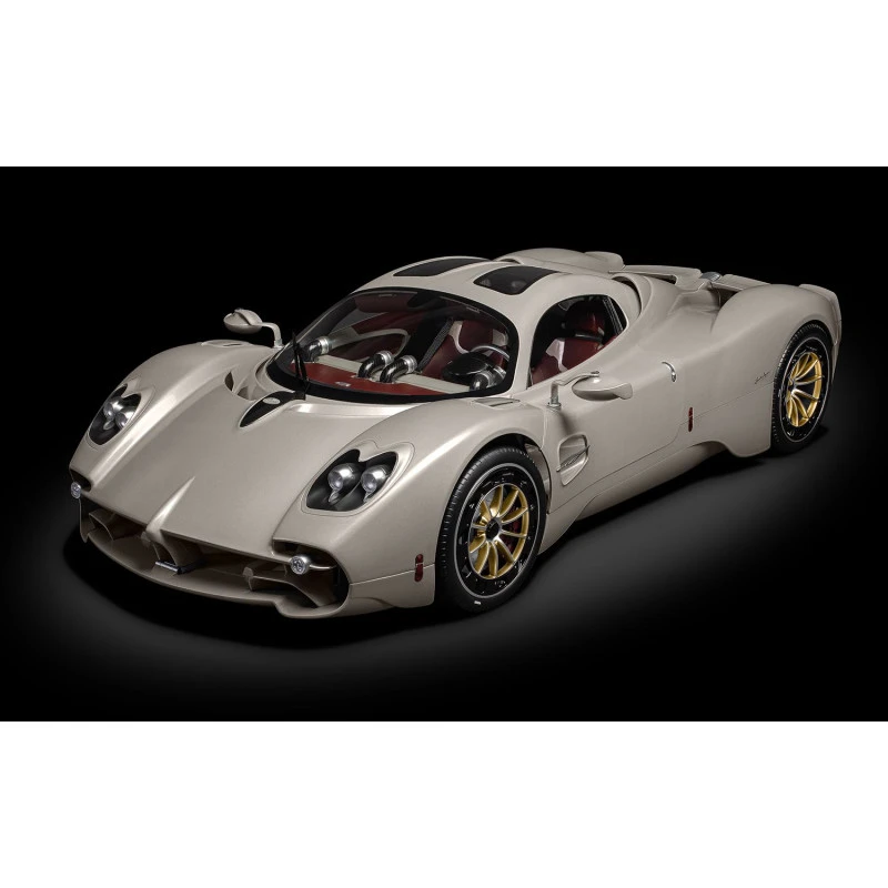 Pagani Utopia Coupe - Rinascimento Lucido 1/8 - Pocher HK120 Pocher HK120 - 1