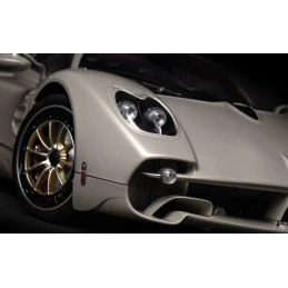 Pagani Utopia Coupe - Rinascimento Lucido 1/8 - Pocher HK120 Pocher HK120 - 5