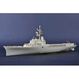 Boat JEANNE D'ARC French helicopter carrier 2008 1/350 Trumpeter Trumpeter TR05635 - 5