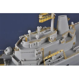 Boat JEANNE D'ARC French helicopter carrier 2008 1/350 Trumpeter Trumpeter TR05635 - 6
