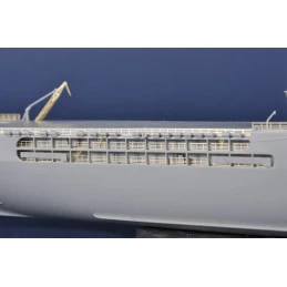 Boat JEANNE D'ARC French helicopter carrier 2008 1/350 Trumpeter Trumpeter TR05635 - 9