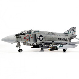 USMC F-4J Phantom II Aircraft, VMFA-333 Fighting Shamrocks 1/48 Academy Academy AC12356 - 1