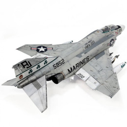 USMC F-4J Phantom II Aircraft, VMFA-333 Fighting Shamrocks 1/48 Academy Academy AC12356 - 5